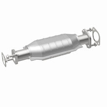 Load image into Gallery viewer, MagnaFlow Exhaust Products 24963 HM Grade Direct-Fit Catalytic Converter for Select Hyundai Tucson, Kia Sportage