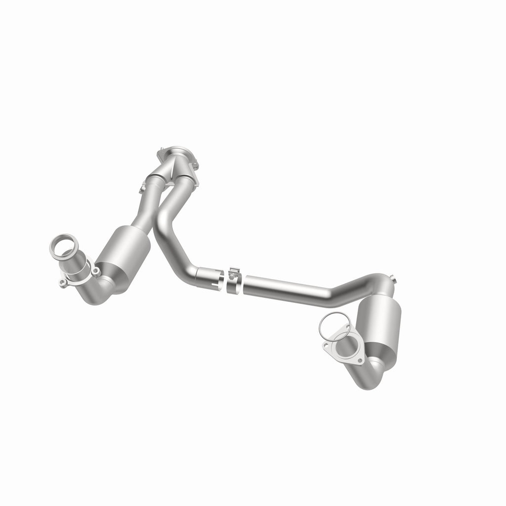 MagnaFlow Exhaust Products 4651097 California CARB Direct-Fit Catalytic Converter for Select Cadillac Escalade, Chevrolet Avalanche 1500, Chevrolet Silverado 1500, Chevrolet Suburban 1500, Chevrolet Tahoe, GMC Sierra 1500, GMC Yukon, GMC Yukon XL