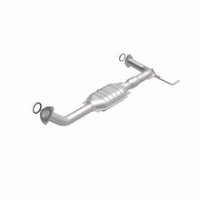 Load image into Gallery viewer, MagnaFlow Exhaust Products 93398 HM Grade Direct-Fit Catalytic Converter for Select Toyota Tundra