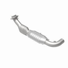 Load image into Gallery viewer, MagnaFlow Exhaust Products 447177 California CARB Direct-Fit Catalytic Converter for Select Ford E-150 Econoline, Ford E-150 Econoline Club Wagon, Ford Expedition, Ford F-150, Ford F-250