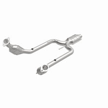 Load image into Gallery viewer, MagnaFlow Exhaust Products 23343 HM Grade Direct-Fit Catalytic Converter for Select Ford Thunderbird, Mercury Cougar