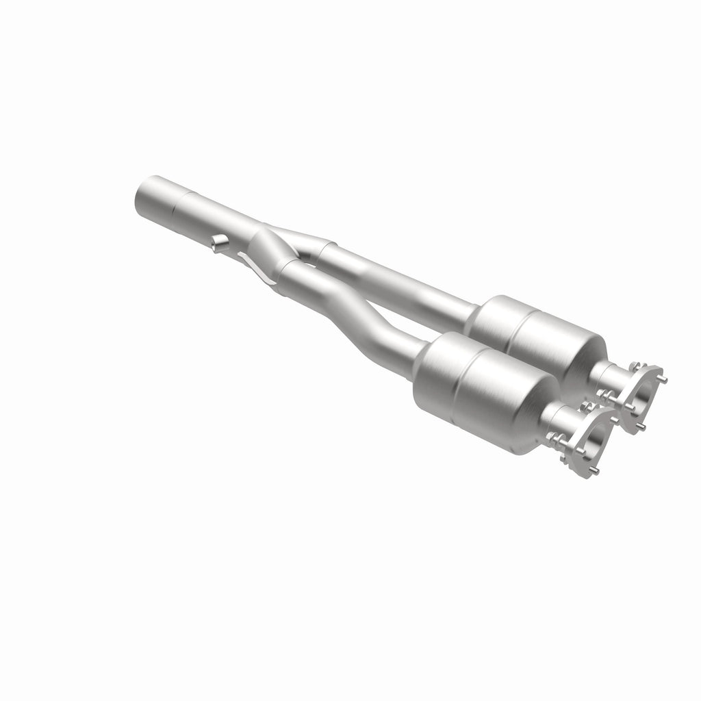 MagnaFlow Exhaust Products 4481010 California CARB Direct-Fit Catalytic Converter for Select Audi TT Quattro