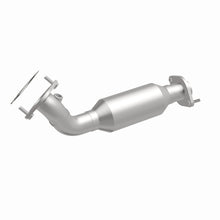 Load image into Gallery viewer, MagnaFlow Exhaust Products 5451171 California CARB Direct-Fit Catalytic Converter for Select Cadillac SRX