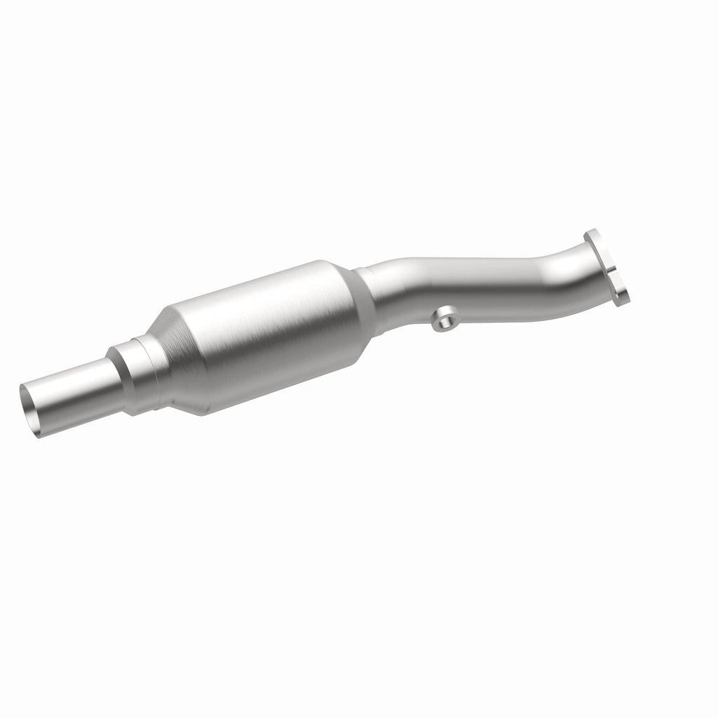 MagnaFlow Exhaust Products 49501 OEM Grade Semi-Direct Fit Catalytic Converter for Select Pontiac Vibe, Toyota Corolla, Toyota Matrix