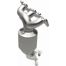 Load image into Gallery viewer, MagnaFlow Exhaust Products 5451218 California CARB Manifold Catalytic Converter for Select Lincoln MKT