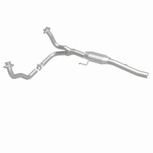 Load image into Gallery viewer, MagnaFlow Exhaust Products 93214 HM Grade Direct-Fit Catalytic Converter for Select Dodge Durango