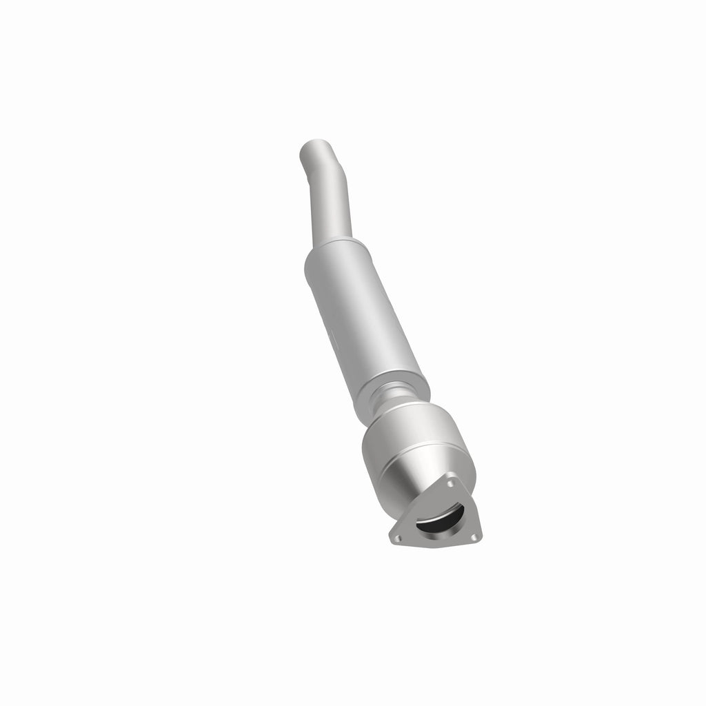 MagnaFlow Exhaust Products 49877 OEM Grade Direct-Fit Catalytic Converter for Select Volkswagen Phaeton