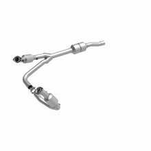 Load image into Gallery viewer, MagnaFlow Exhaust Products 458070 California CARB Direct-Fit Catalytic Converter for Select Dodge Ram