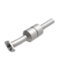 Load image into Gallery viewer, MagnaFlow Exhaust Products 23624 HM Grade Direct-Fit Catalytic Converter for Select Lexus RX330, Lexus RX350, Lexus RX400h, Toyota Highlander