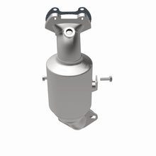Load image into Gallery viewer, MagnaFlow Exhaust Products 22-191 OEM Grade Manifold Catalytic Converter for Select Ram ProMaster 1500, Ram ProMaster 2500, Ram ProMaster
