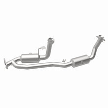 Load image into Gallery viewer, MagnaFlow Exhaust Products 4551079 California CARB Direct-Fit Catalytic Converter for Select Ford Freestar, Mercury Monterey