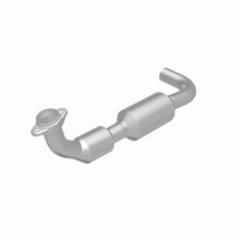 Load image into Gallery viewer, MagnaFlow Exhaust Products 280007 OEM Grade Direct-Fit Catalytic Converter for Select Ford F-150, Ford F-150 Heritage