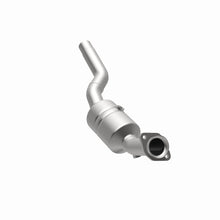 Load image into Gallery viewer, MagnaFlow Exhaust Products 5461948 California CARB Direct-Fit Catalytic Converter for Select Jaguar XK, Jaguar XKR