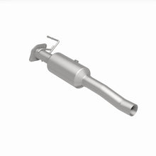 Load image into Gallery viewer, MagnaFlow Exhaust Products 280439 OEM Grade Direct-Fit Catalytic Converter for Select Ford F-450 Super Duty, Ford F-550 Super Duty