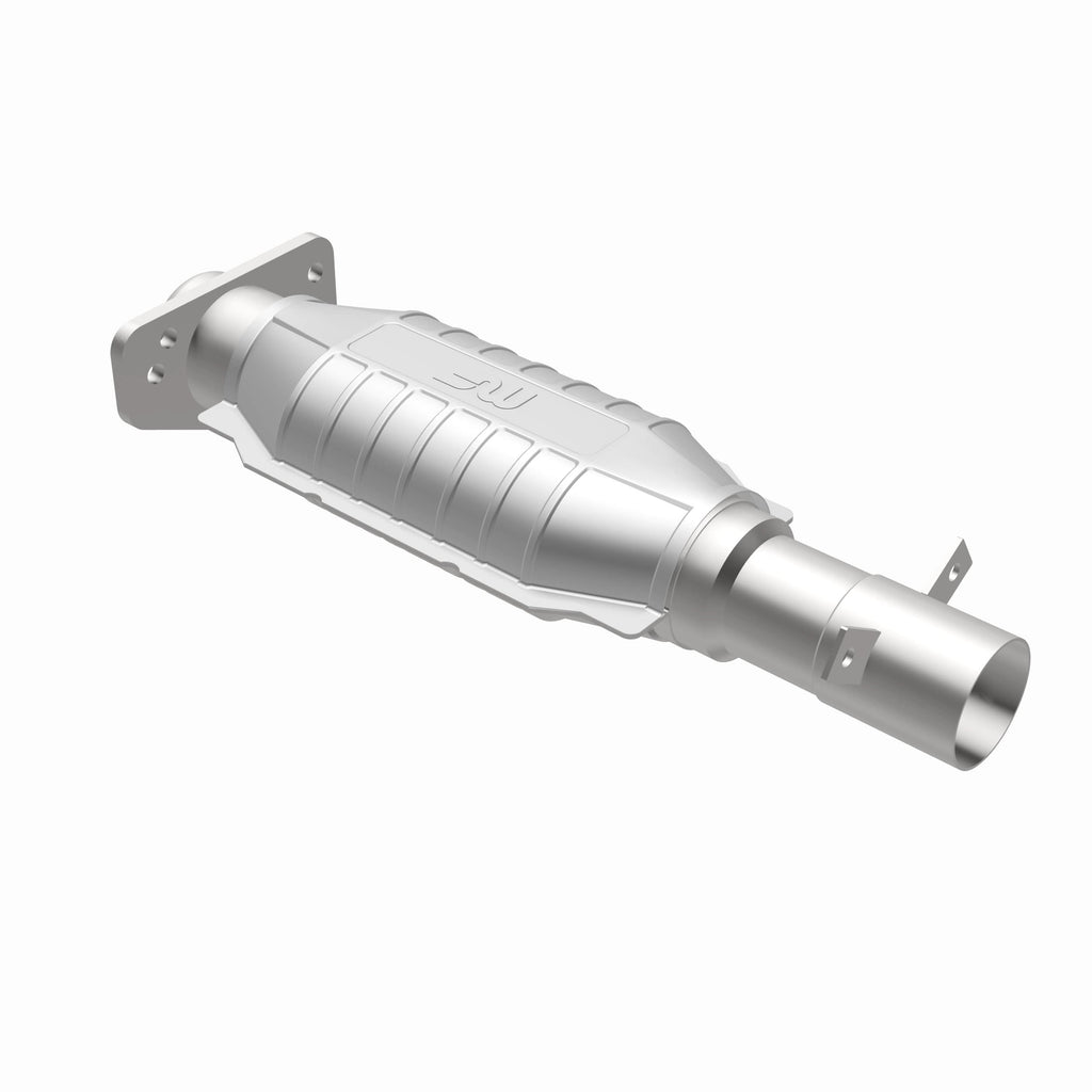 MagnaFlow Exhaust Products 93486 Standard Grade Direct-Fit Catalytic Converter for Select Chevrolet S10, Chevrolet S10 Blazer, GMC Jimmy, GMC S15, GMC S15 Jimmy, GMC Sonoma, GMC Syclone, GMC Typhoon, Oldsmobile Bravada
