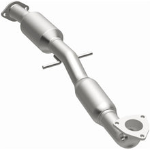 Load image into Gallery viewer, MagnaFlow Exhaust Products 21-177 OEM Grade Direct-Fit Catalytic Converter for Select Buick LaCrosse, Buick Regal, Chevrolet Impala, Chevrolet Malibu