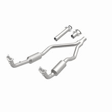 Load image into Gallery viewer, MagnaFlow Exhaust Products 3391821 California CARB Direct-Fit Catalytic Converter for Select Land Rover Range Rover