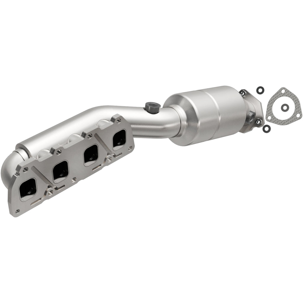 MagnaFlow Exhaust Products 51213 OEM Grade Manifold Catalytic Converter for Select Volkswagen Passat