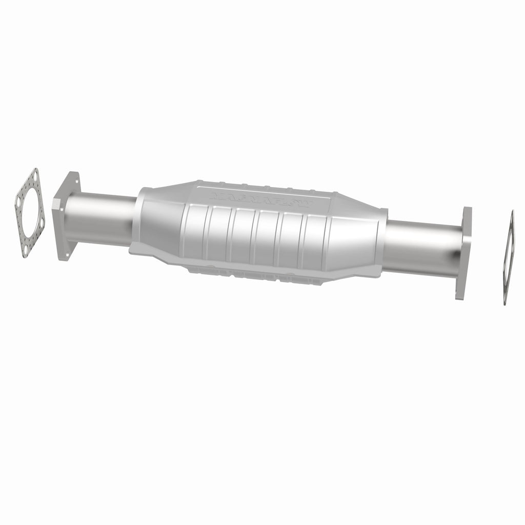 MagnaFlow Exhaust Products 3391657 California CARB Direct-Fit Catalytic Converter for Select Isuzu Pickup, Isuzu Rodeo, Isuzu Trooper