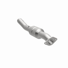 Load image into Gallery viewer, MagnaFlow Exhaust Products 93479 HM Grade Direct-Fit Catalytic Converter for Select Chevrolet Silverado HD, Chevrolet Suburban 2500, GMC Sierra HD, GMC Yukon XL