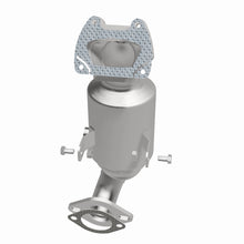 Load image into Gallery viewer, MagnaFlow Exhaust Products 5551994 California CARB Manifold Catalytic Converter for Select Ram ProMaster 1500, Ram ProMaster 2500, Ram ProMaster