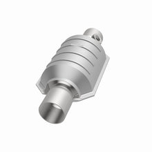 Load image into Gallery viewer, MagnaFlow Exhaust Products 53133 Standard Grade Universal Catalytic Converter
