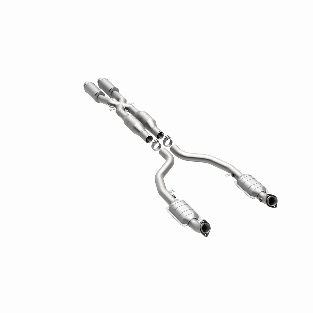 MagnaFlow Exhaust Products 5411031 California CARB Direct-Fit Catalytic Converter for Select BMW M3