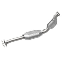Load image into Gallery viewer, MagnaFlow Exhaust Products 23332 HM Grade Direct-Fit Catalytic Converter for Select Ford Crown Victoria, Lincoln Town Car, Mercury Grand Marquis