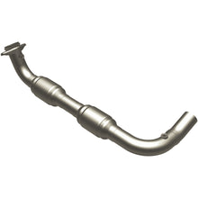 Load image into Gallery viewer, MagnaFlow Exhaust Products 447158 California CARB Direct-Fit Catalytic Converter for Select Ford E-150, Ford E-150 Club Wagon, Ford E-150 Econoline, Ford E-150 Econoline Club Wagon, Ford E-250, Ford E-250 Econoline