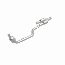 Load image into Gallery viewer, MagnaFlow Exhaust Products 5411188 California CARB Direct-Fit Catalytic Converter for Select Chrysler Crossfire