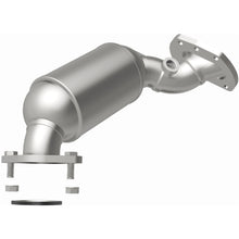 Load image into Gallery viewer, MagnaFlow Exhaust Products 22-009 OEM Grade Manifold Catalytic Converter for Select Lexus RX350, Lexus RX350L, Toyota Highlander, Toyota Sienna
