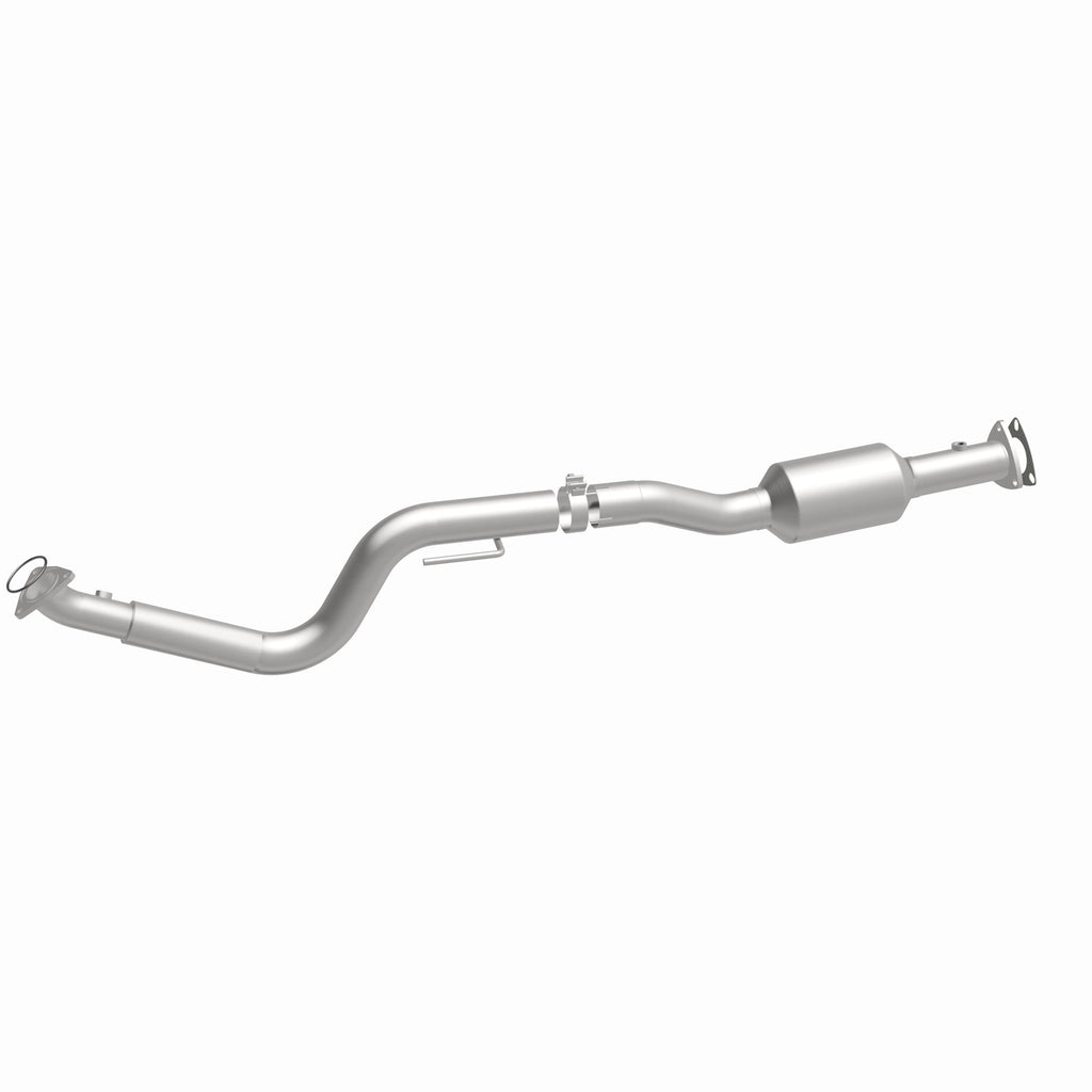 MagnaFlow Exhaust Products 280428 OEM Grade Direct-Fit Catalytic Converter for Select Chevrolet Express 4500, GMC Savana