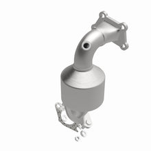 Load image into Gallery viewer, MagnaFlow Exhaust Products 5582881 California CARB Manifold Catalytic Converter for Select Chevrolet Equinox, GMC Terrain