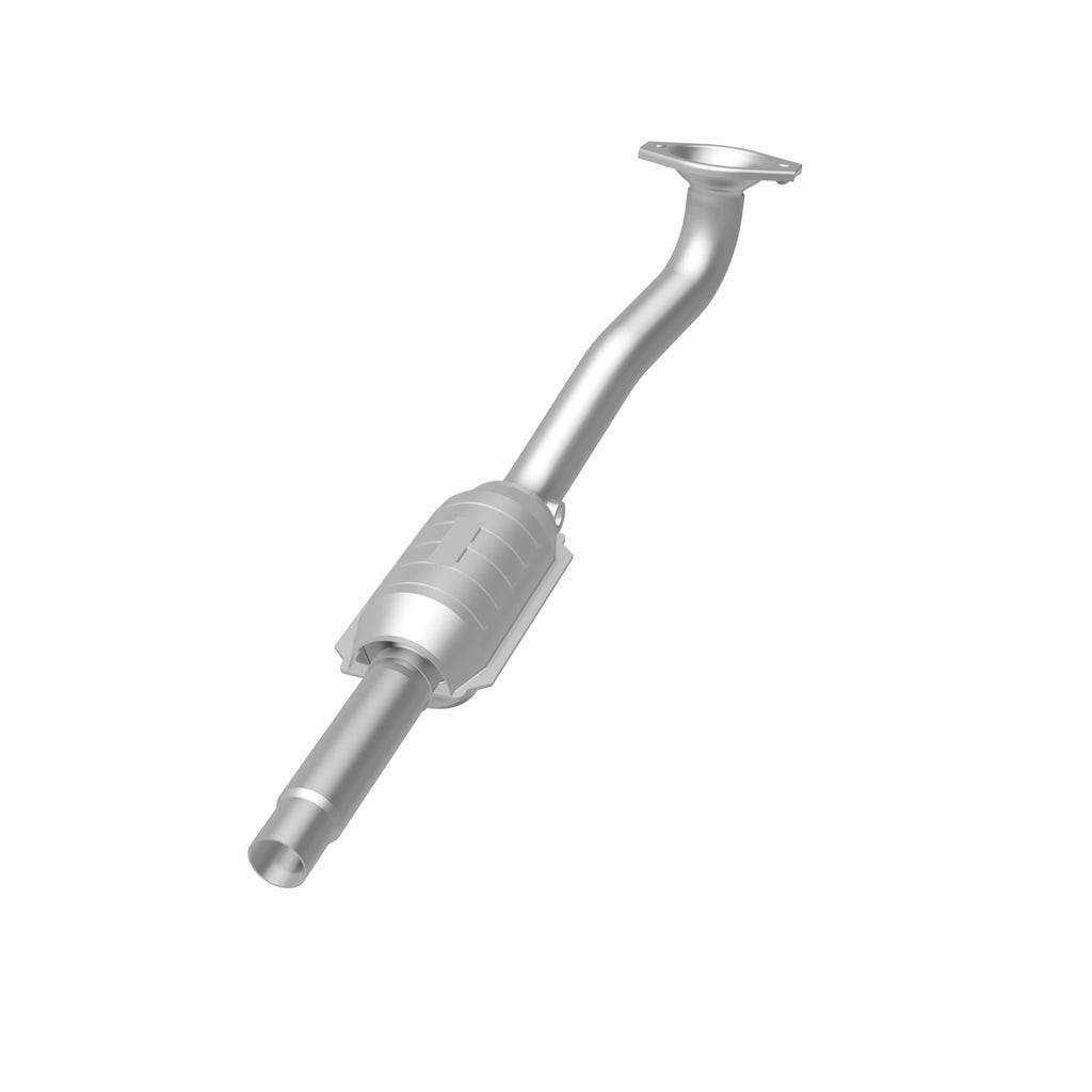 MagnaFlow Exhaust Products 22923 Standard Grade Direct-Fit Catalytic Converter for Select Volkswagen Golf, Volkswagen Jetta