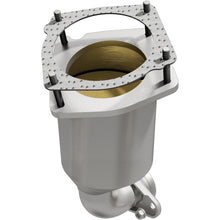Load image into Gallery viewer, MagnaFlow Exhaust Products 5461110 California CARB Direct-Fit Catalytic Converter for Select Chrysler Sebring, Dodge Stratus