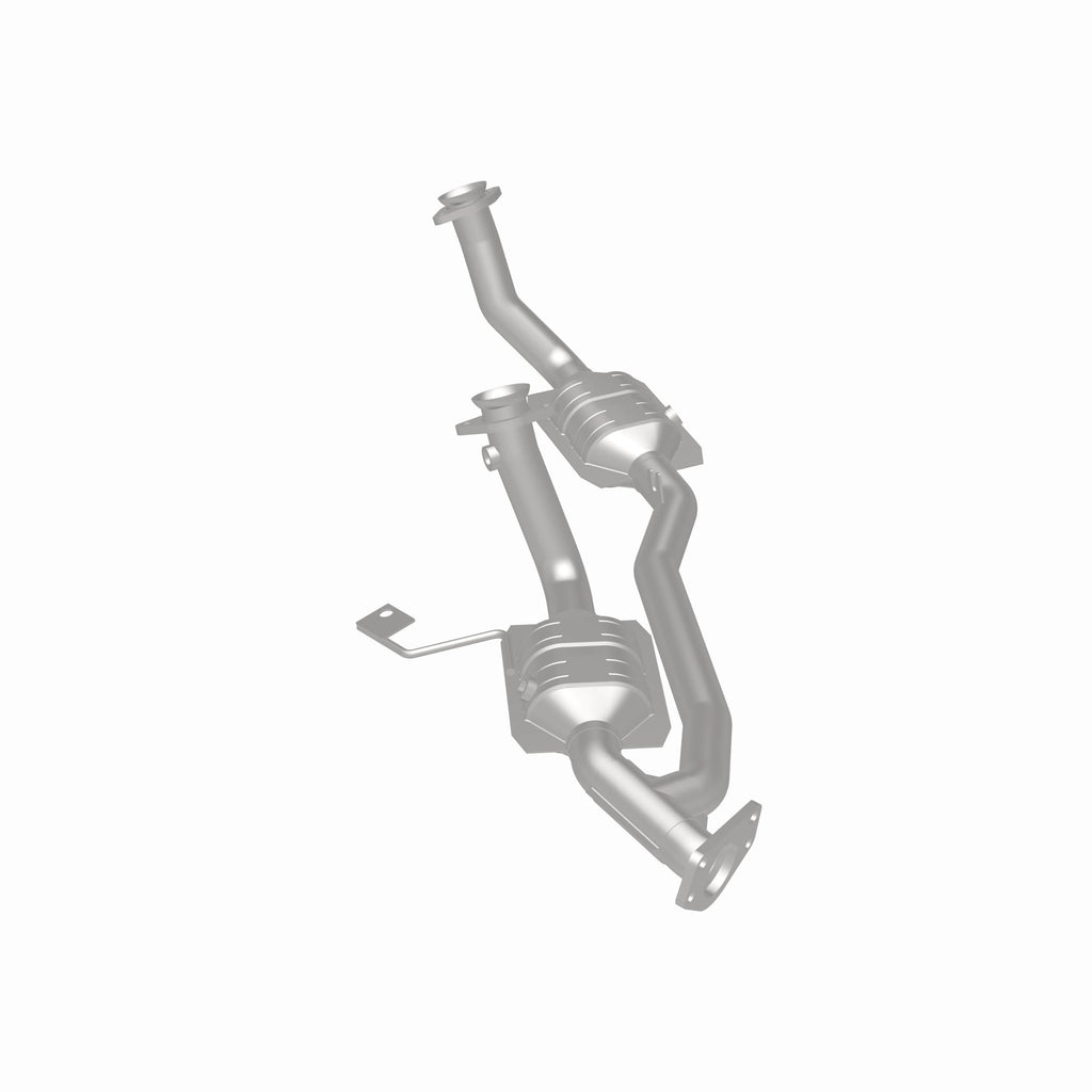 MagnaFlow Exhaust Products 23083 HM Grade Direct-Fit Catalytic Converter for Select Ford Freestar, Mercury Monterey