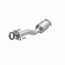 Load image into Gallery viewer, MagnaFlow Exhaust Products 5671272 California CARB Direct-Fit Catalytic Converter for Select Nissan Sentra
