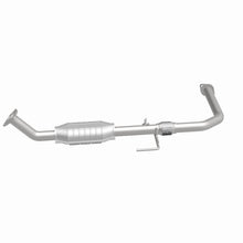Load image into Gallery viewer, MagnaFlow Exhaust Products 24404 HM Grade Direct-Fit Catalytic Converter for Select Toyota Tundra
