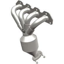 Load image into Gallery viewer, MagnaFlow Exhaust Products 51150 OEM Grade Manifold Catalytic Converter for Select Saturn Astra