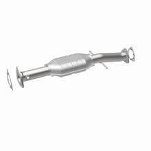 Load image into Gallery viewer, MagnaFlow Exhaust Products 4451468 California CARB Direct-Fit Catalytic Converter for Select Chevrolet S10, GMC Sonoma