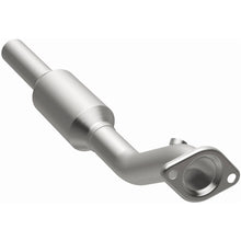 Load image into Gallery viewer, MagnaFlow Exhaust Products 5461961 California CARB Direct-Fit Catalytic Converter for Select Dodge Caliber