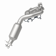 Load image into Gallery viewer, MagnaFlow Exhaust Products 5582431 California CARB Manifold Catalytic Converter for Select Toyota 4Runner, Toyota FJ Cruiser