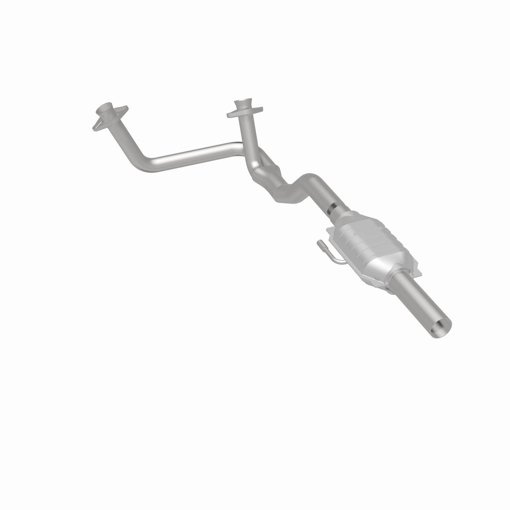 MagnaFlow Exhaust Products 93316 Standard Grade Direct-Fit Catalytic Converter for Select Ford E-150 Econoline, Ford E-150 Econoline Club Wagon, Ford E-250 Econoline, Ford E-250 Econoline Club Wagon, Ford E-350 Econoline, Ford E-350 Econoline Club Wagon