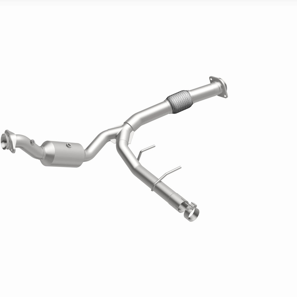 MagnaFlow Exhaust Products 280219 OEM Grade Direct-Fit Catalytic Converter for Select Ford Expedition, Lincoln Navigator