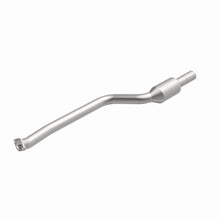 Load image into Gallery viewer, MagnaFlow Exhaust Products 5571765 California CARB Direct-Fit Catalytic Converter for Select BMW 325i, BMW 325xi, BMW 328i, BMW 328i xDrive, BMW 328xi, BMW 330i, BMW 330xi