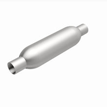 Load image into Gallery viewer, MagnaFlow Exhaust Products 18113 Glasspack Performance Muffler; 1.75in. Center/Center; 3.5x12x3.5 Body