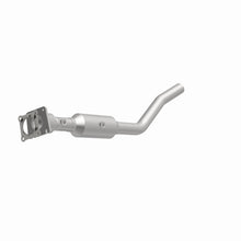 Load image into Gallery viewer, MagnaFlow Exhaust Products 6561192 California CARB Direct-Fit Catalytic Converter for Select Jeep Compass, Jeep Patriot