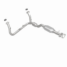Load image into Gallery viewer, MagnaFlow Exhaust Products 49481 OEM Grade Direct-Fit Catalytic Converter for Select Chevrolet S10, GMC Sonoma