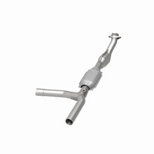 Load image into Gallery viewer, MagnaFlow Exhaust Products 447110 California CARB Direct-Fit Catalytic Converter for Select Ford E-150 Econoline, Ford E-150 Econoline Club Wagon