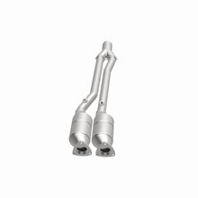 Load image into Gallery viewer, MagnaFlow Exhaust Products 49013 OEM Grade Direct-Fit Catalytic Converter for Select Audi TT Quattro, Volkswagen R32